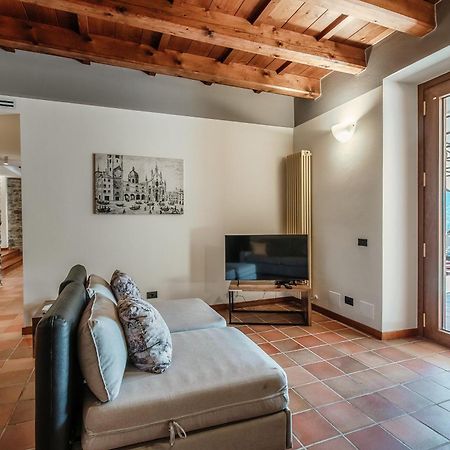 Crotto Polirolo - The House Of Travelers Apartman Cernobbio Kültér fotó