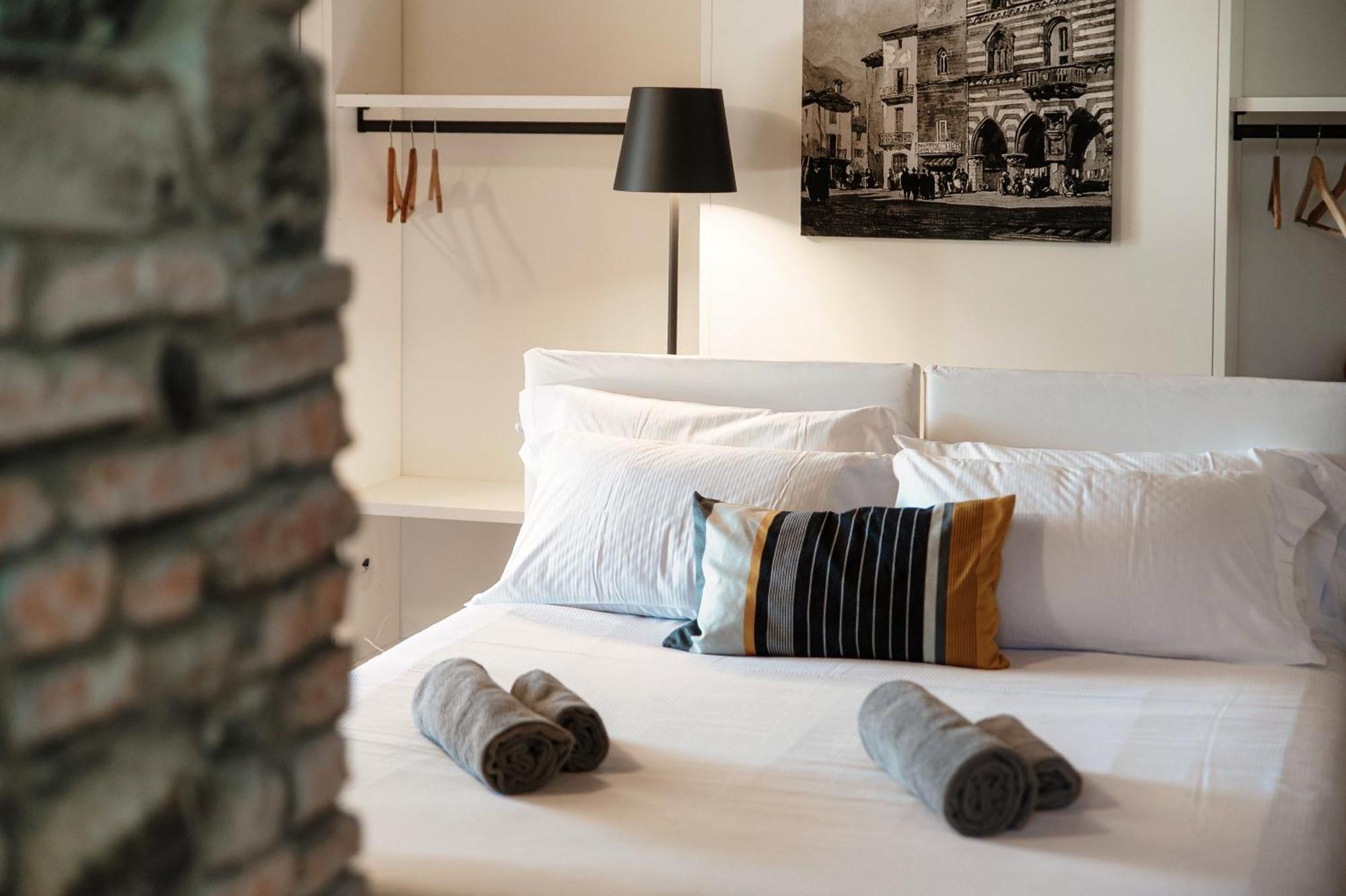 Crotto Polirolo - The House Of Travelers Apartman Cernobbio Kültér fotó