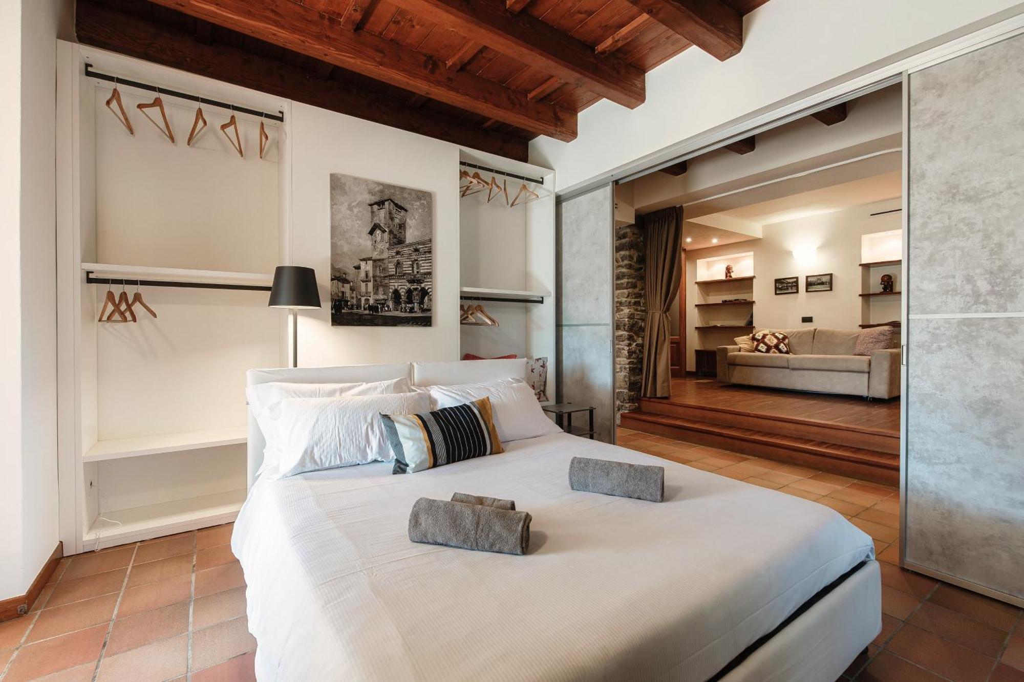 Crotto Polirolo - The House Of Travelers Apartman Cernobbio Kültér fotó